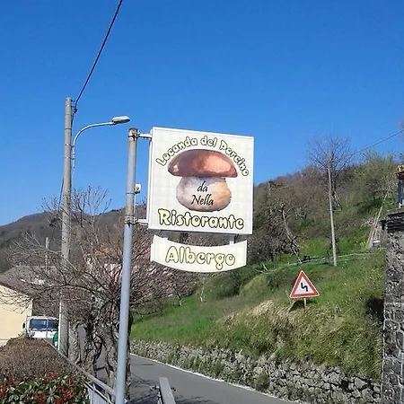 Hotel Del Porcino Carro